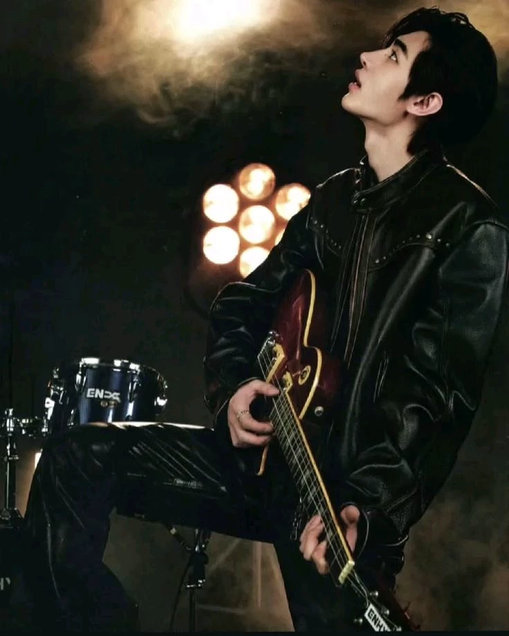 Sunghoon thumbnail