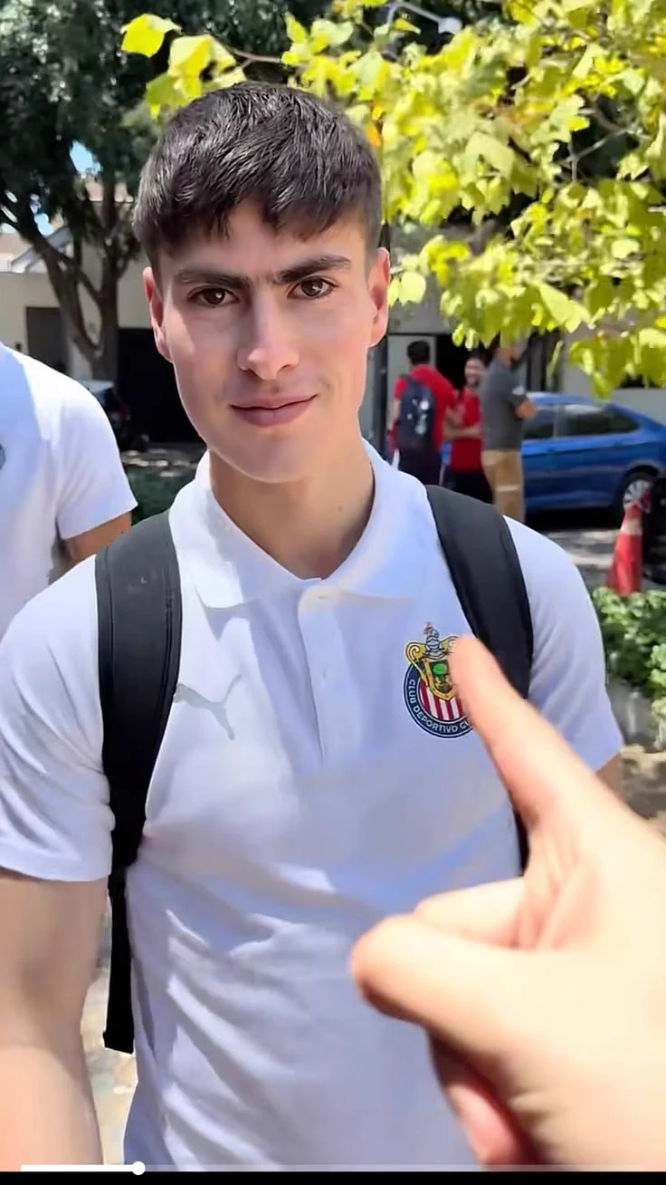 Armando González thumbnail