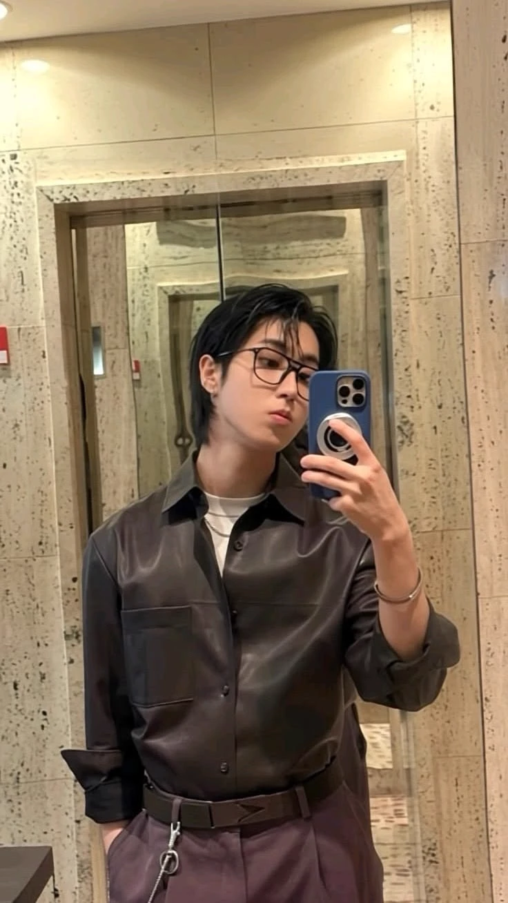 Han Jisung thumbnail