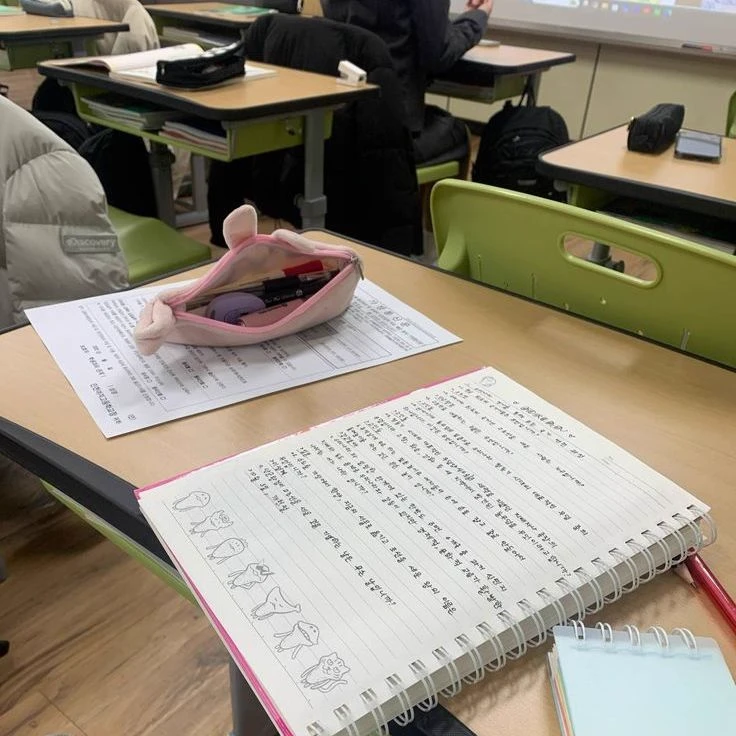Kim Min-ji thumbnail