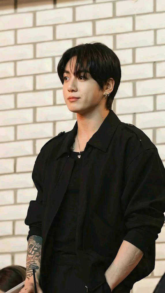 Jeon Jungkook thumbnail