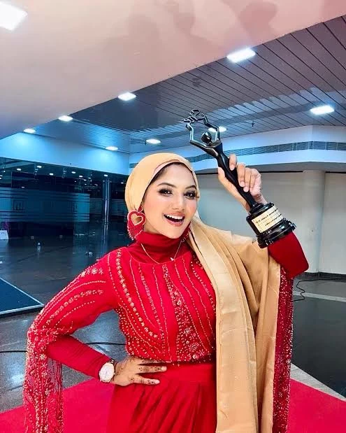 Ziba Shirin thumbnail