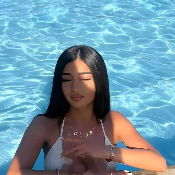 •𝖭𝖾𝗌𝗄𝗈𝗎'𝗆