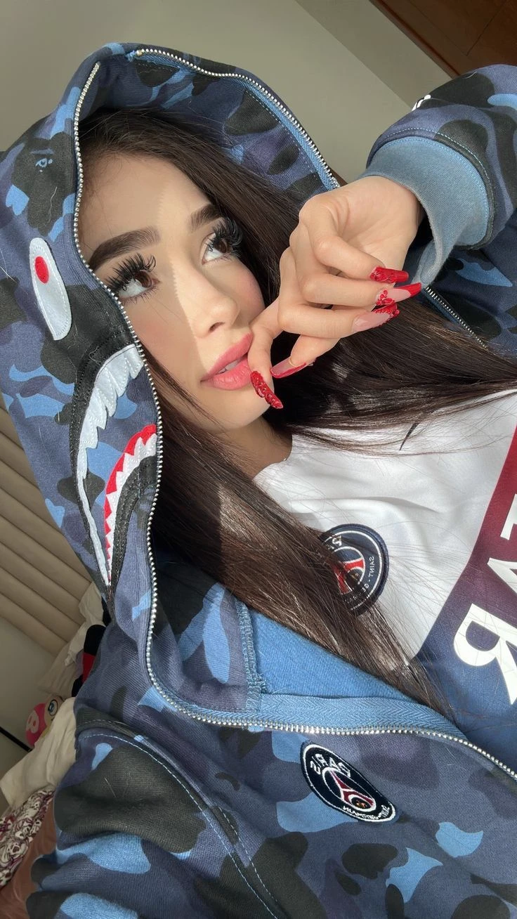 Yajana Cano ❤️ thumbnail