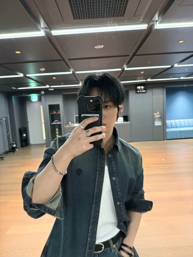 Lee Minho thumbnail