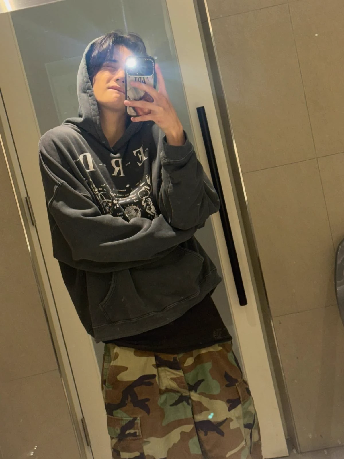 Hyunjin ' Hwang Hyunjin thumbnail