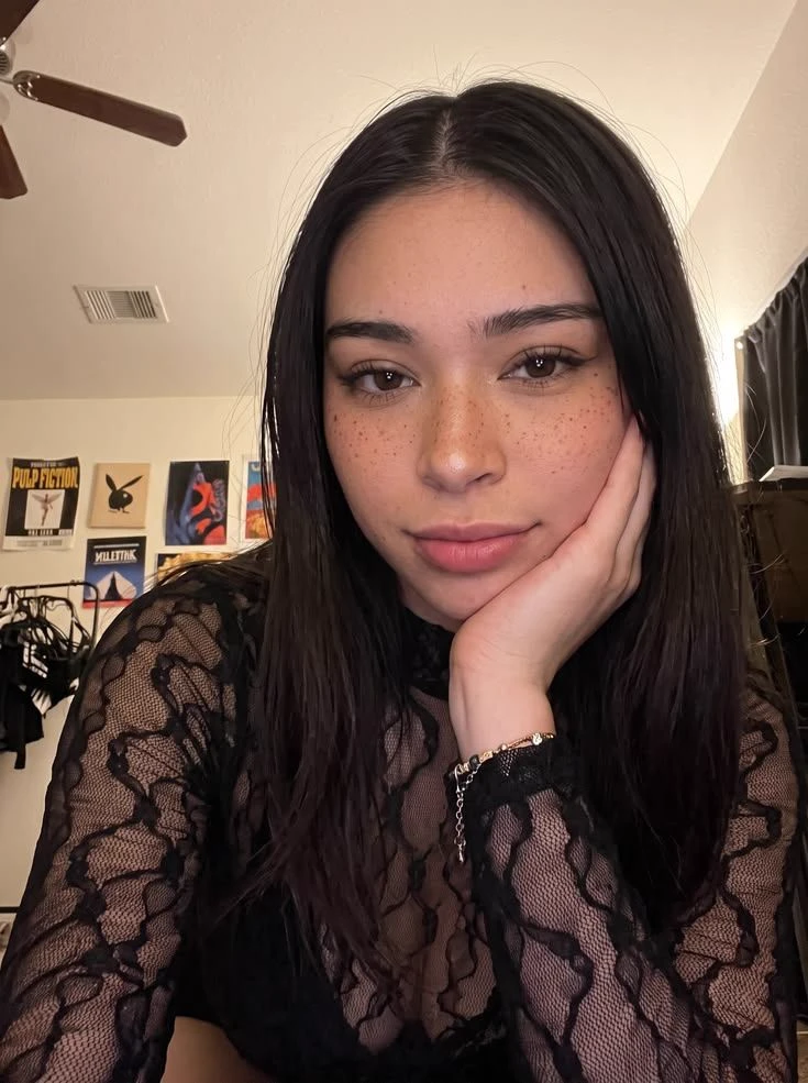 Aisha Sofey thumbnail