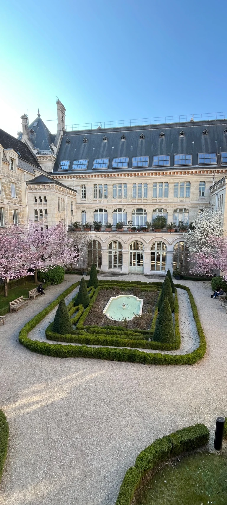 Institut Saint Beaumont thumbnail