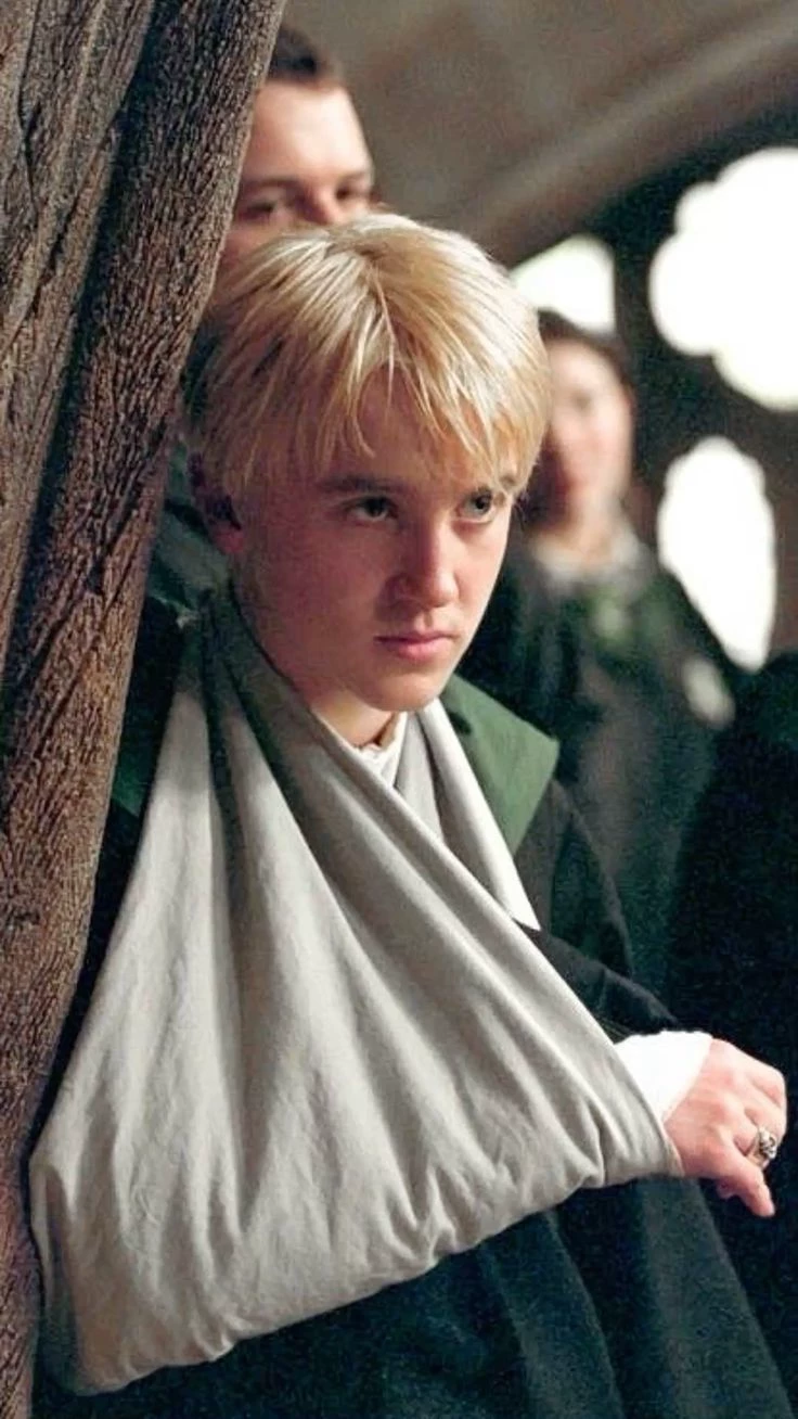 Draco Malfoy thumbnail