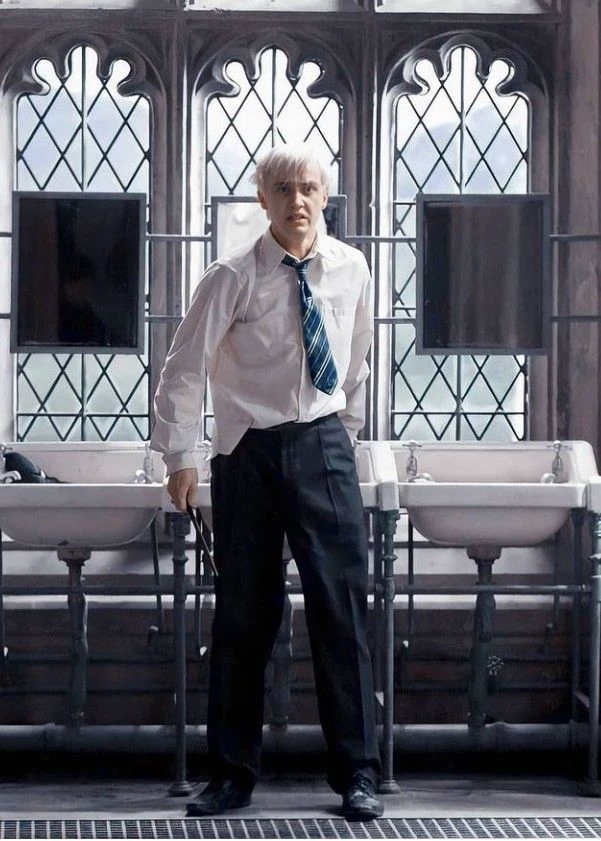 Draco Malfoy thumbnail