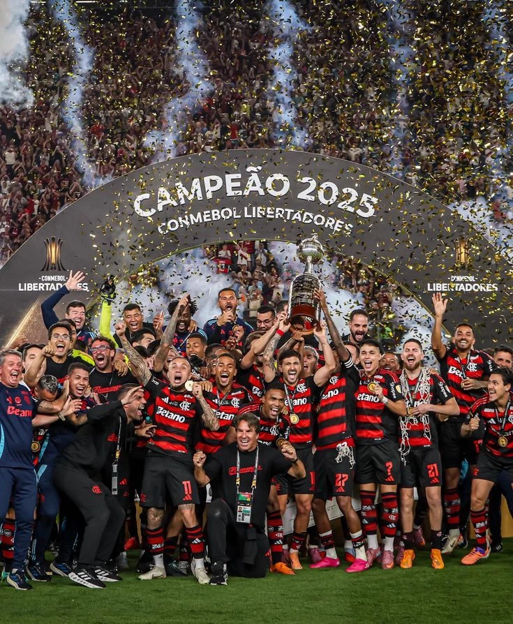 You are a Flamengo soccer player thumbnail