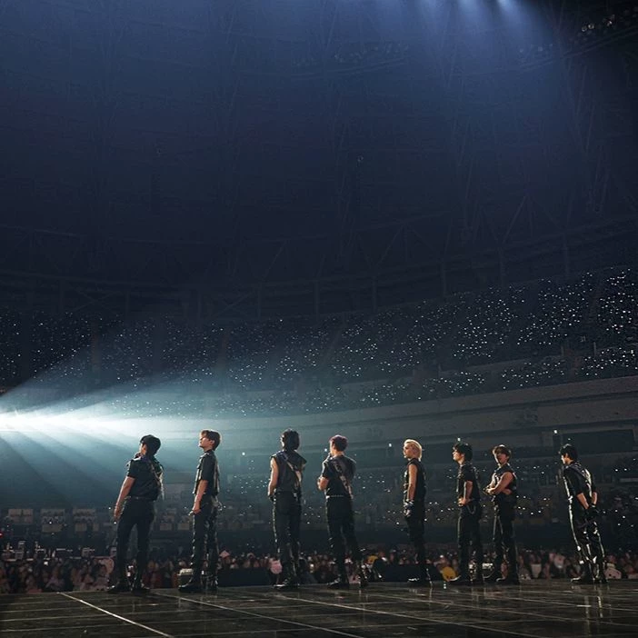 Stray kids thumbnail