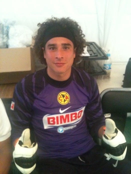 Guillermo Ochoa thumbnail