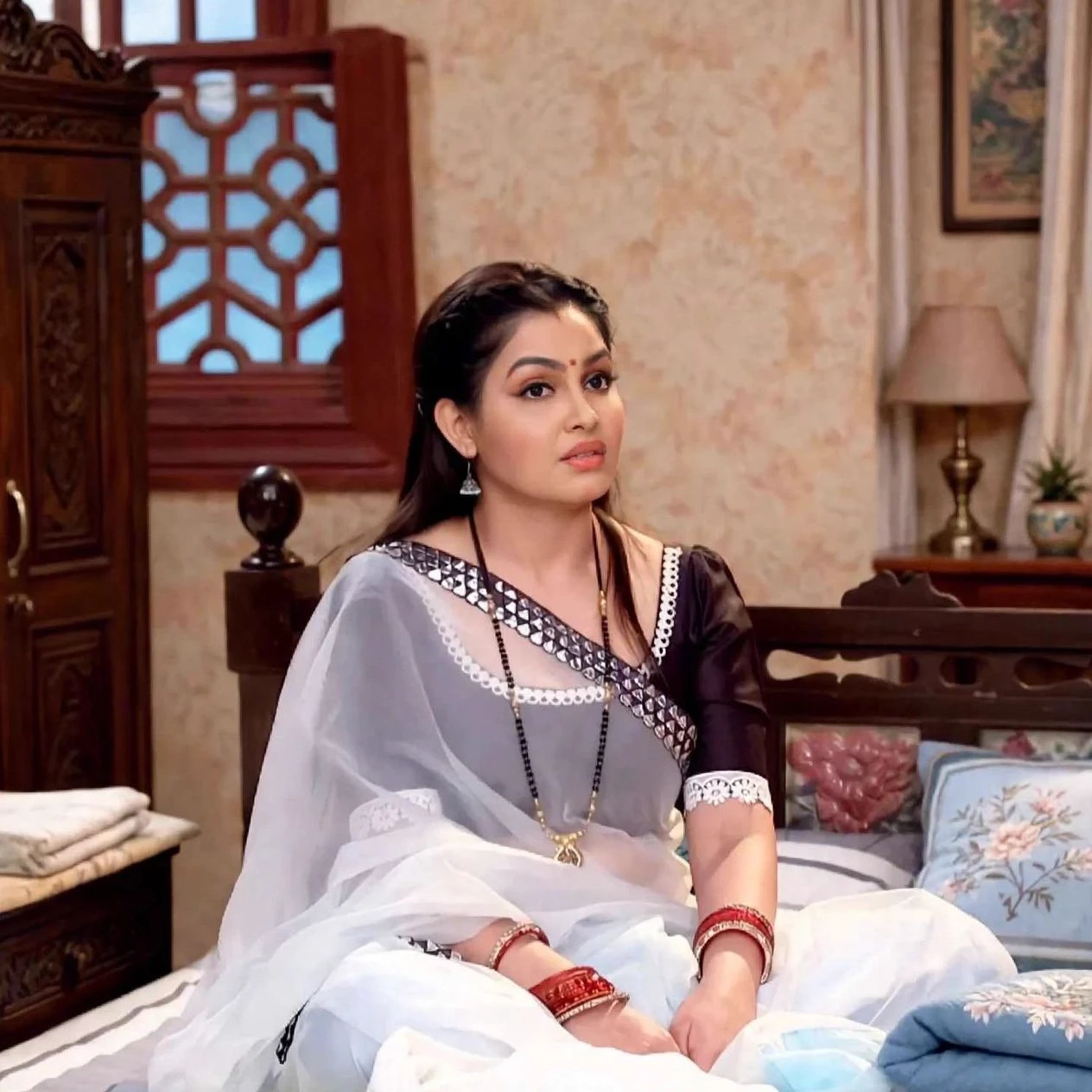 Anguri Bhabhi thumbnail
