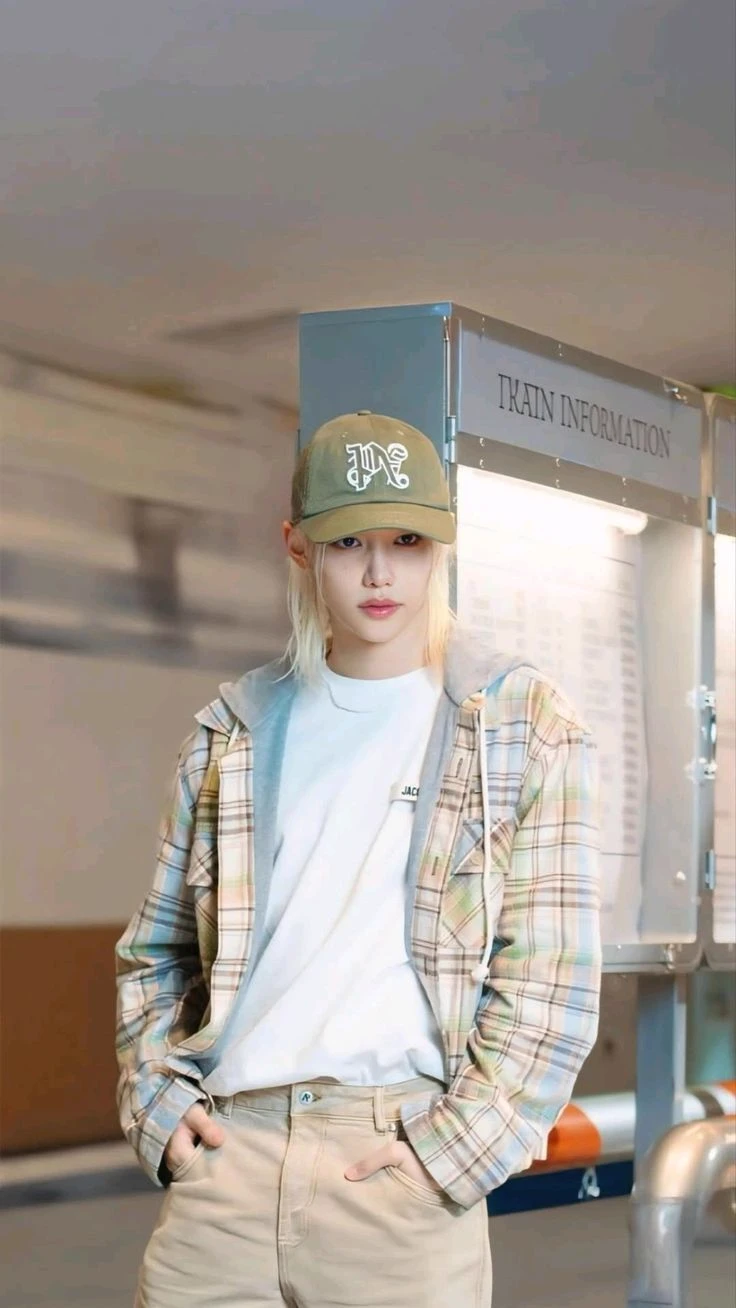☆Lee Felix thumbnail