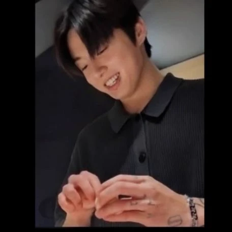 Jeon Jungkook thumbnail