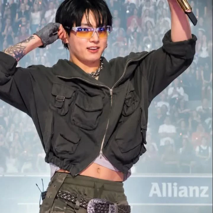 Jeon Jungkook thumbnail