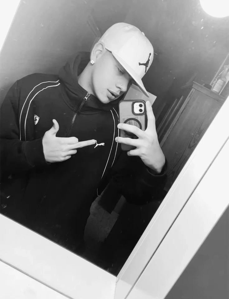 thiago turro 🫦 thumbnail
