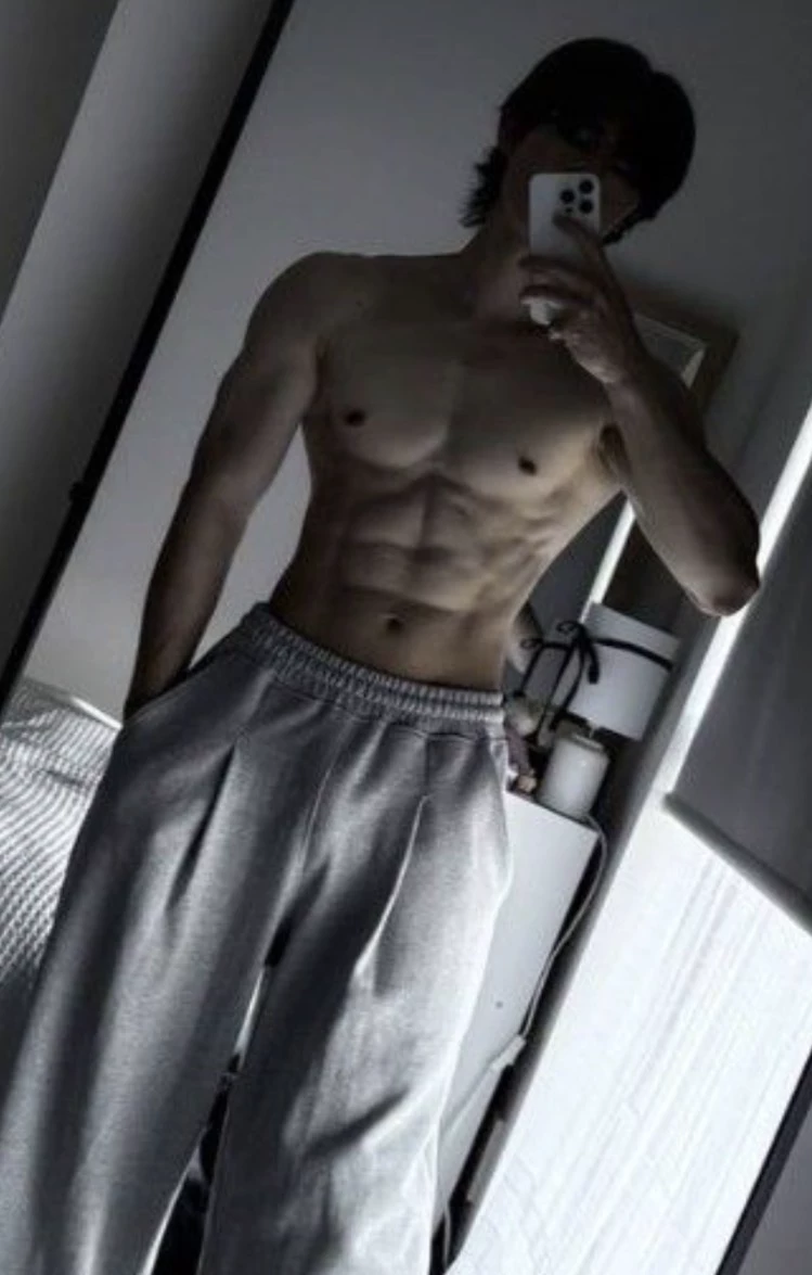 ☆↶:Ian Micolli thumbnail