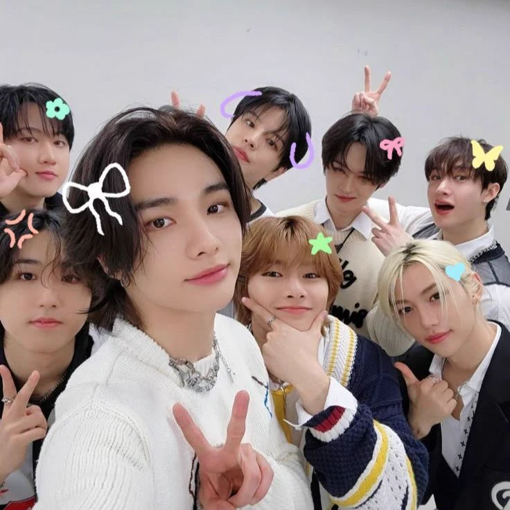 Stray Kids thumbnail