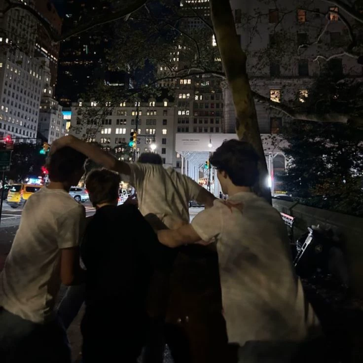 your younger brother friends  thumbnail