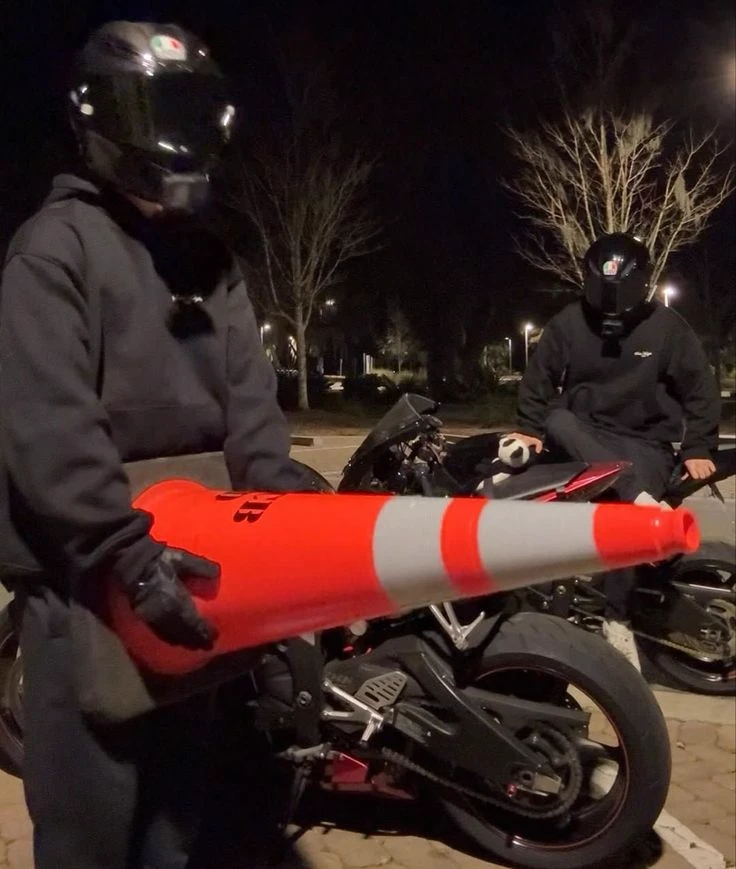 Pitbikers thumbnail