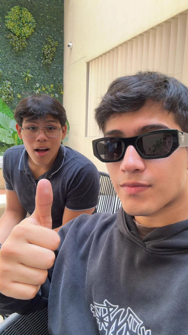 Alex Crashers y Richi thumbnail