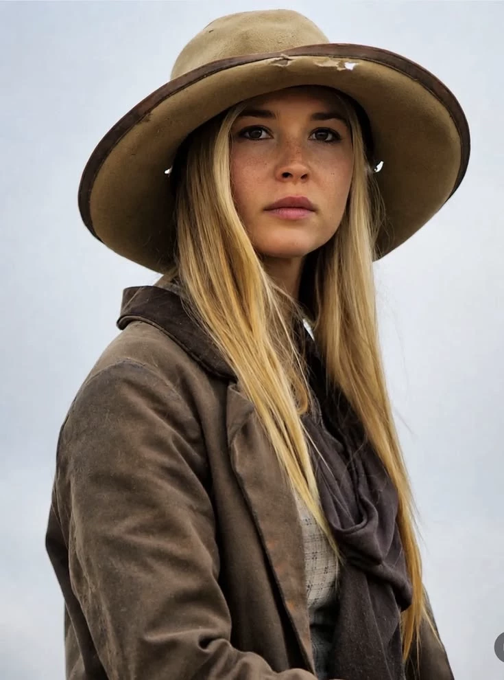 Elsa Dutton thumbnail