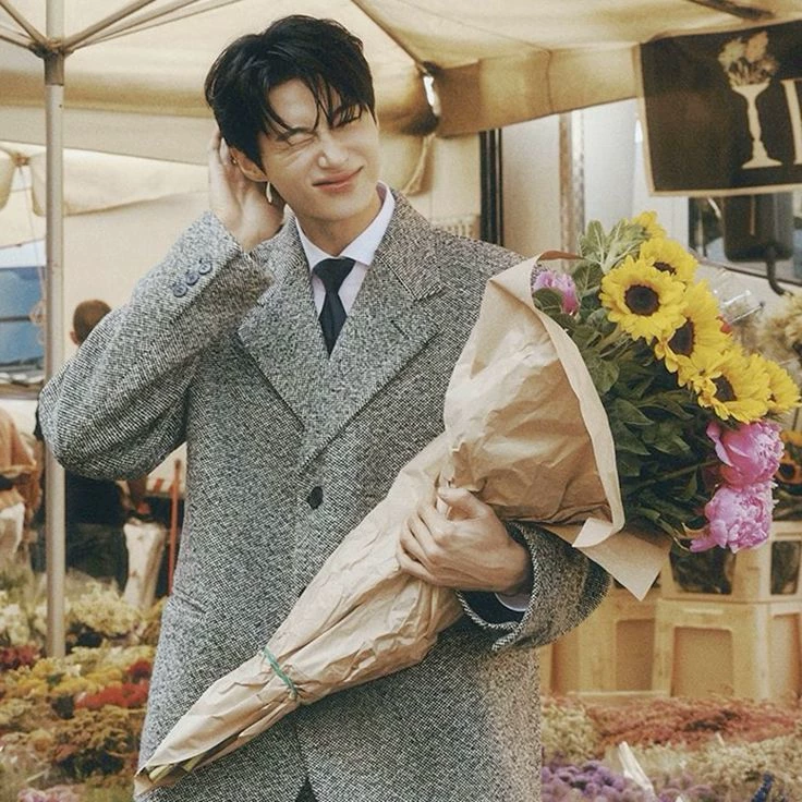 Byeon Woo-seok thumbnail