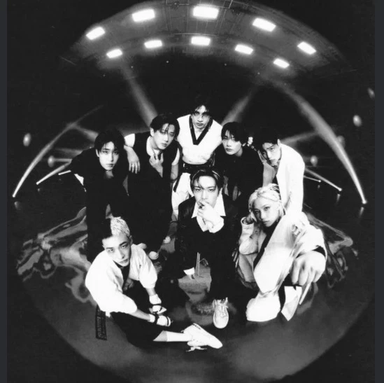 Stray kids- Mafia thumbnail
