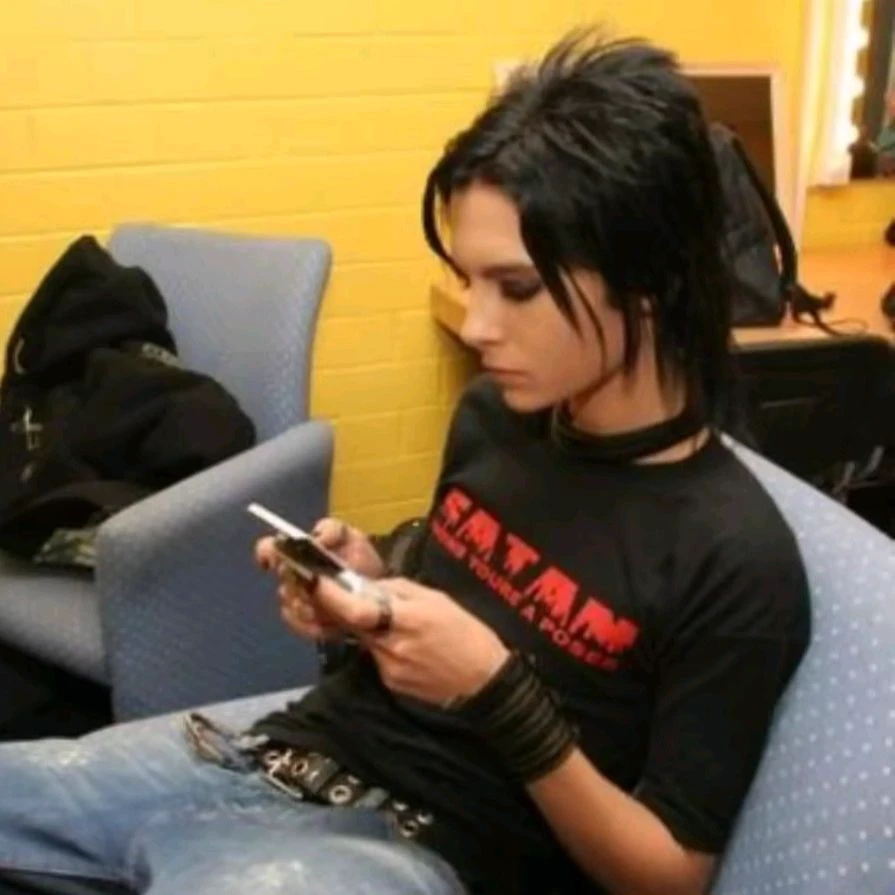 Bill Kaulitz thumbnail