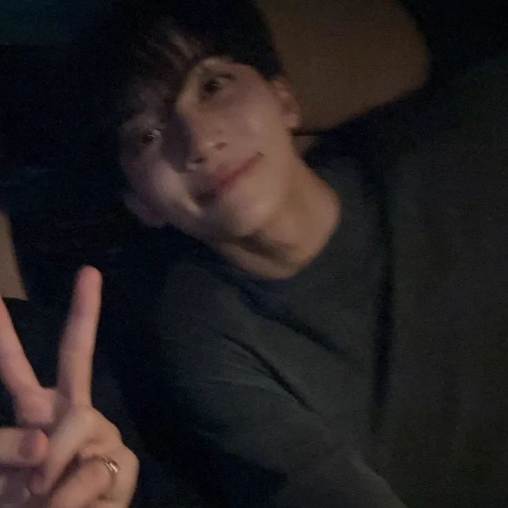 Yoon Jeonghan thumbnail