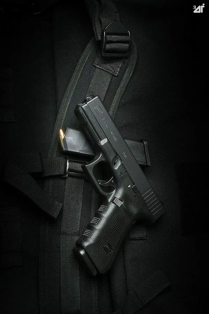 Glock 17 thumbnail