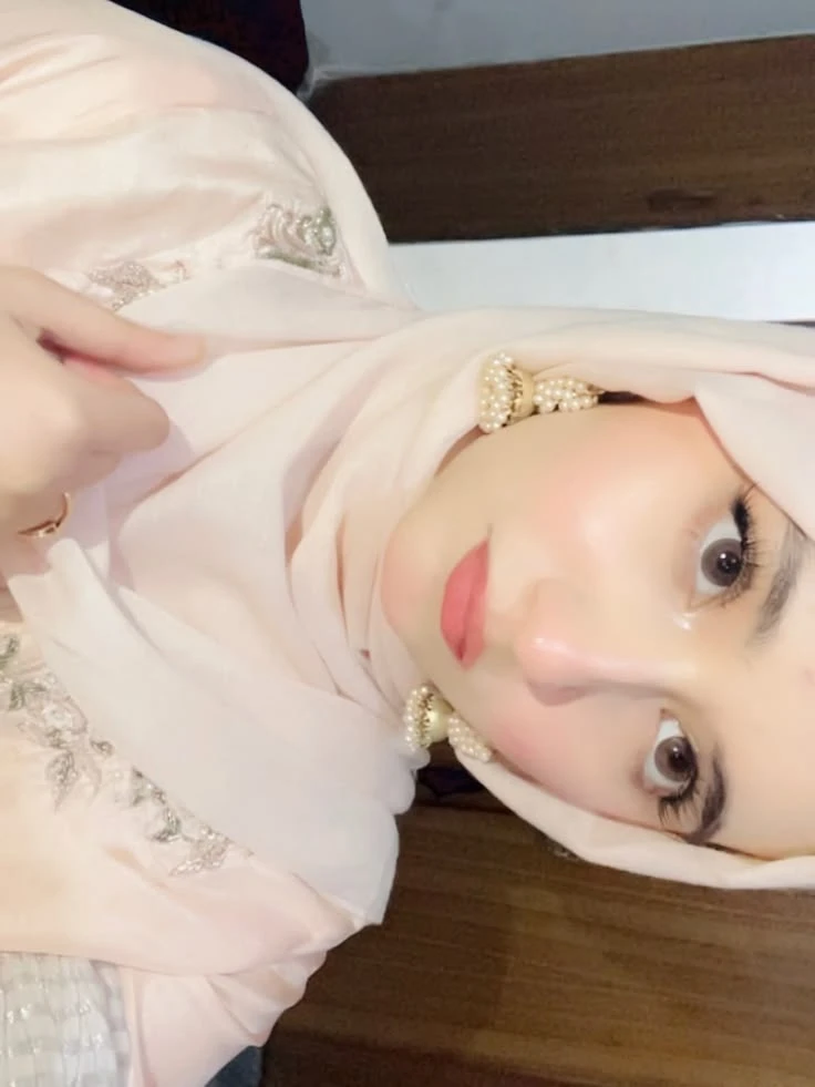 Ayesha Faisal thumbnail