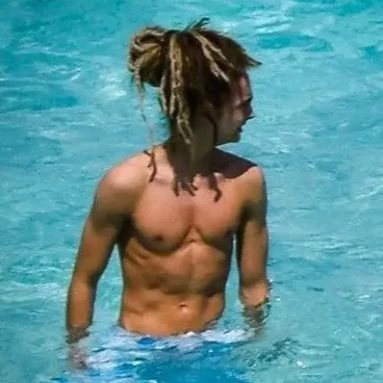 Tom Kaulitz thumbnail