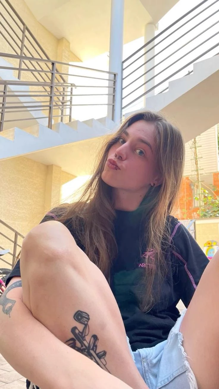 Olya lory kamenskih (old crush) thumbnail