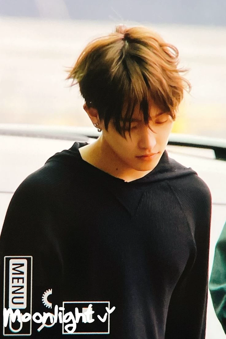Kim Hongjoong thumbnail