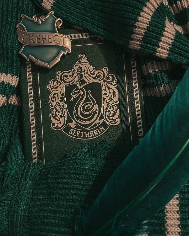 Slytherin group thumbnail