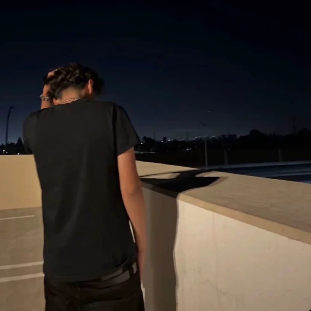 alejandro thumbnail