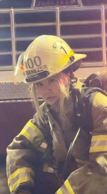 Jasmine Rogers ( Firefighter rookie at station 115 )  thumbnail