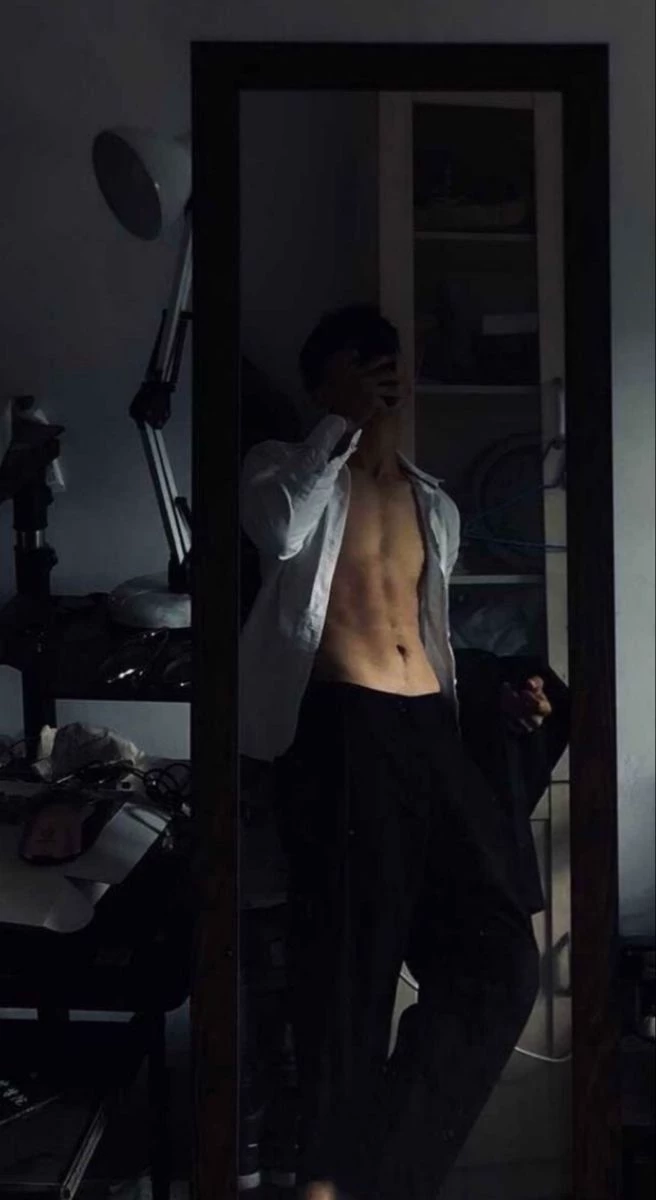 Henry  thumbnail