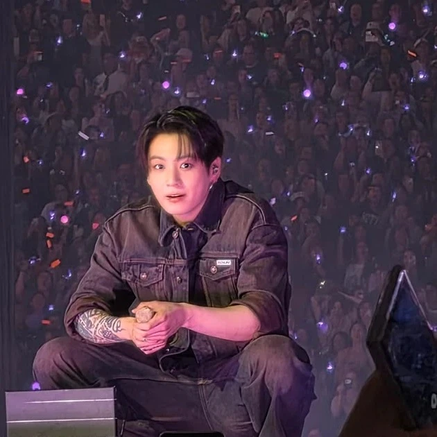 Jeon Jungkook thumbnail