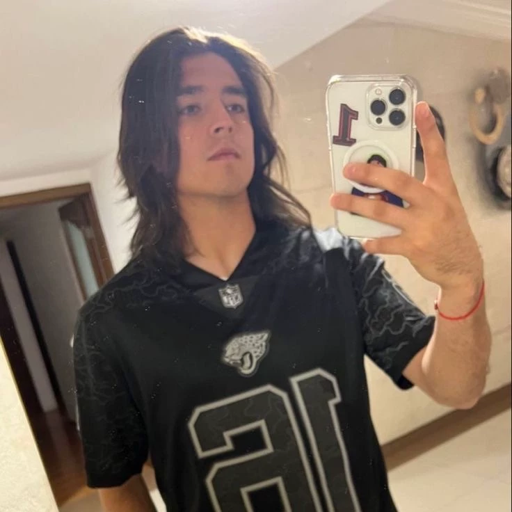 Carlos Acevedo thumbnail