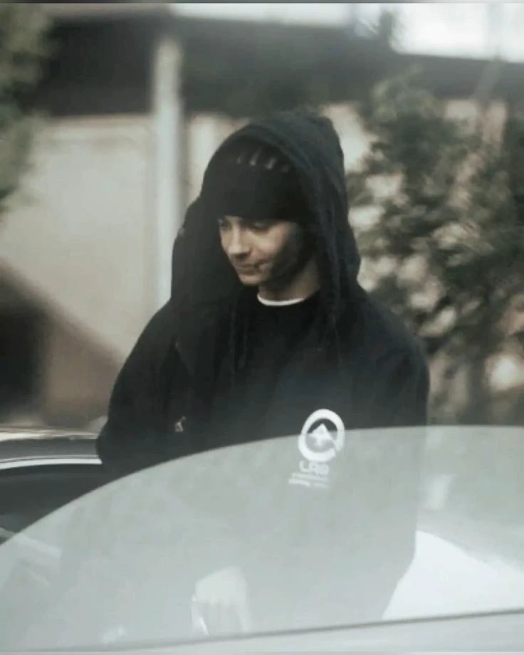 Tom Kaulitz thumbnail