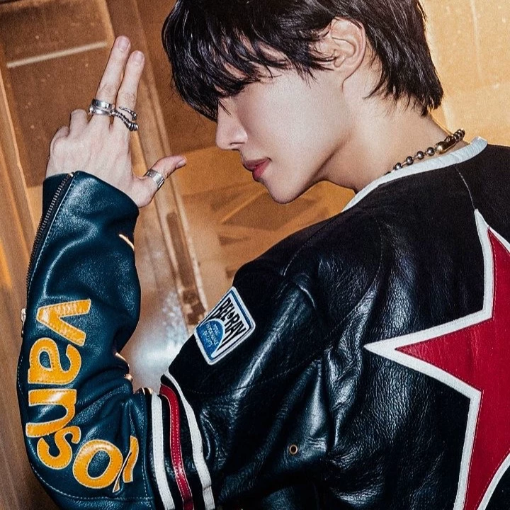 Hoseok thumbnail