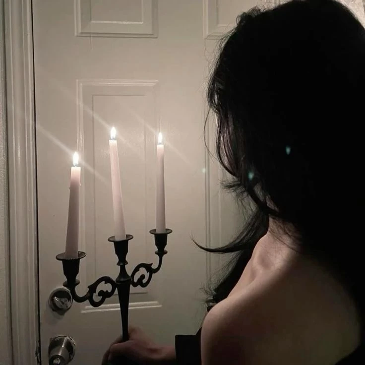 Cecilia Flores thumbnail