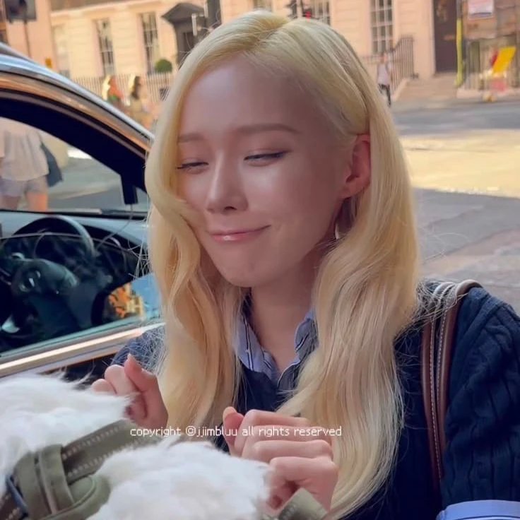 Minjeong thumbnail