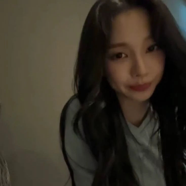 Yoo Jimin  thumbnail