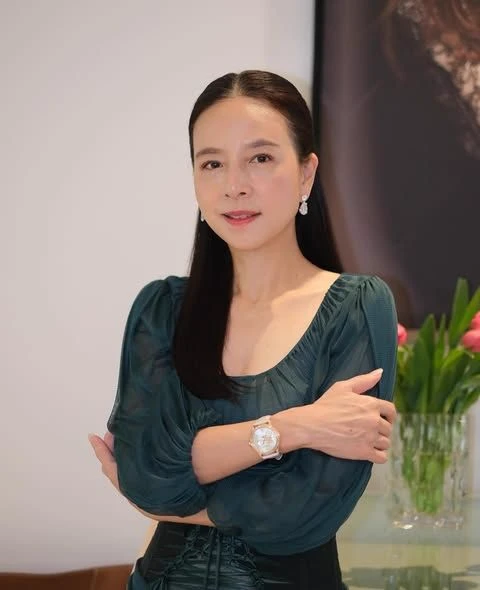 Nualphan Lamsam (Madam Pang) thumbnail