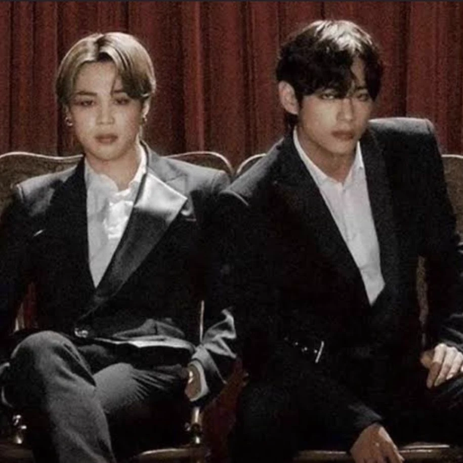 Kim Taehyung x Park Jimin (mafia husbands 🌗) thumbnail